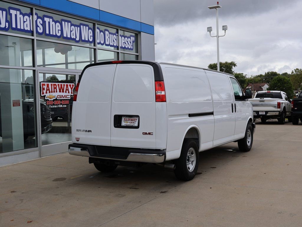 New 2025 GMC Savana 3500 Extended w/ Driver Convenience Package RWD image 3
