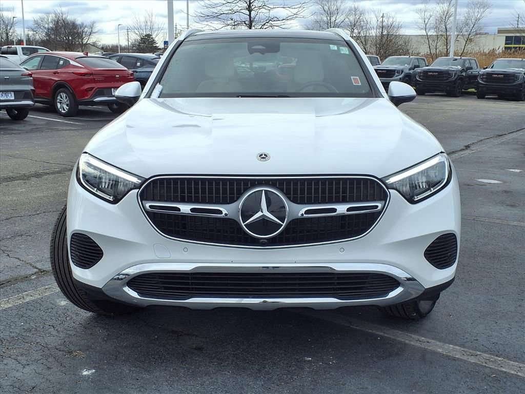 Used 2024 Mercedes-Benz GLC 300 GLC 300 image 28