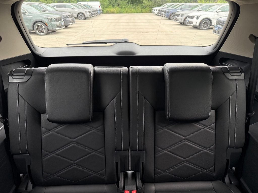 Used 2025 Volkswagen Atlas SE AWD/4WD image 50