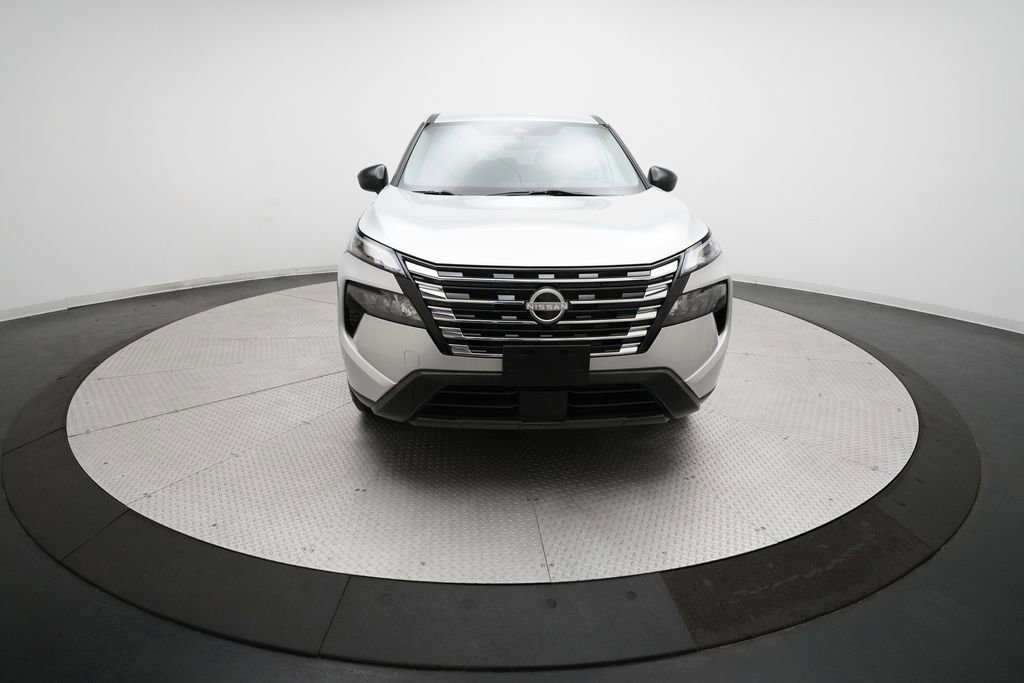 Certified 2024 Nissan Rogue S image 11