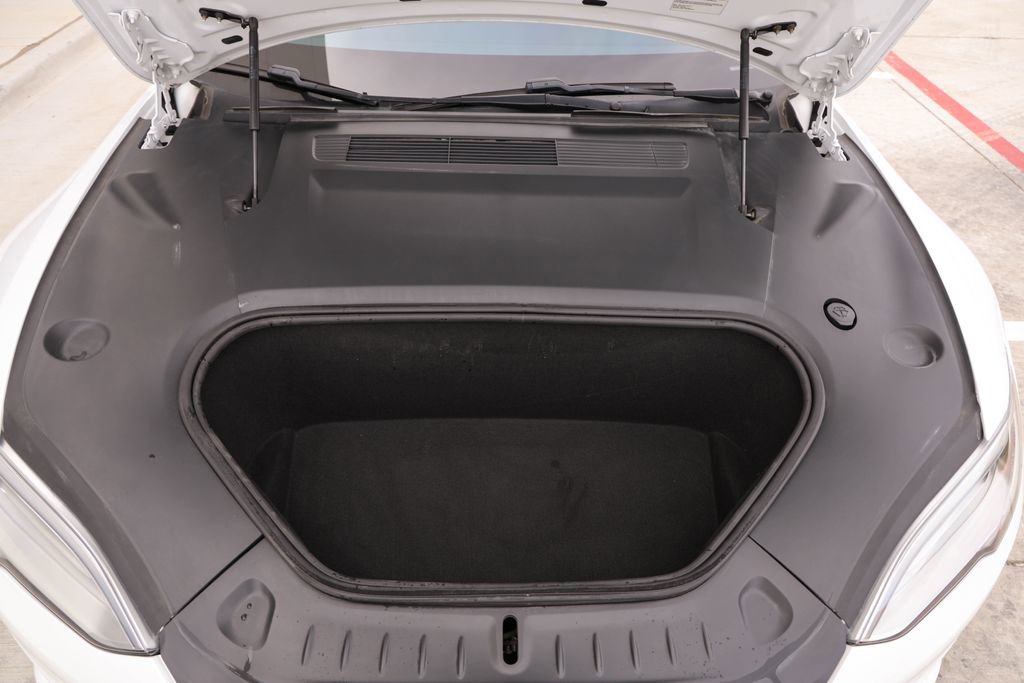 Used 2022 Tesla Model S Plaid image 17