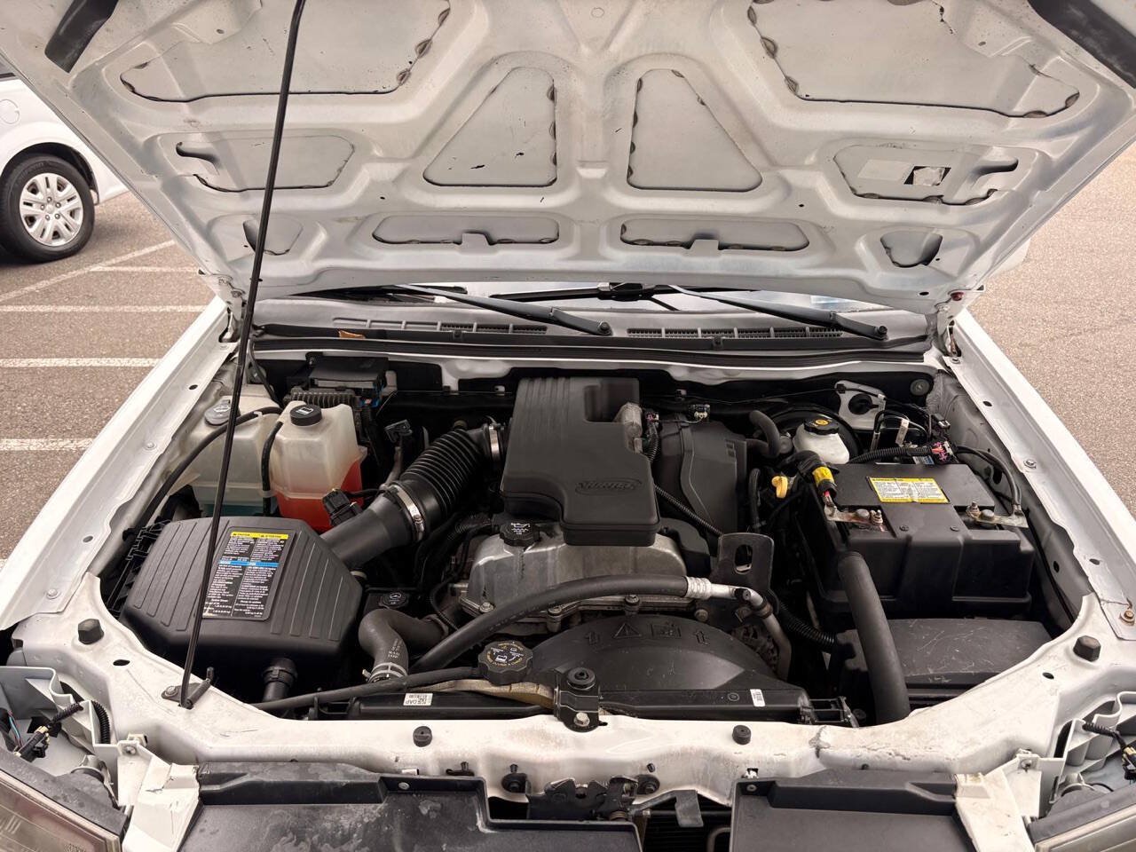 Used 2010 Chevrolet Colorado LT RWD image 23
