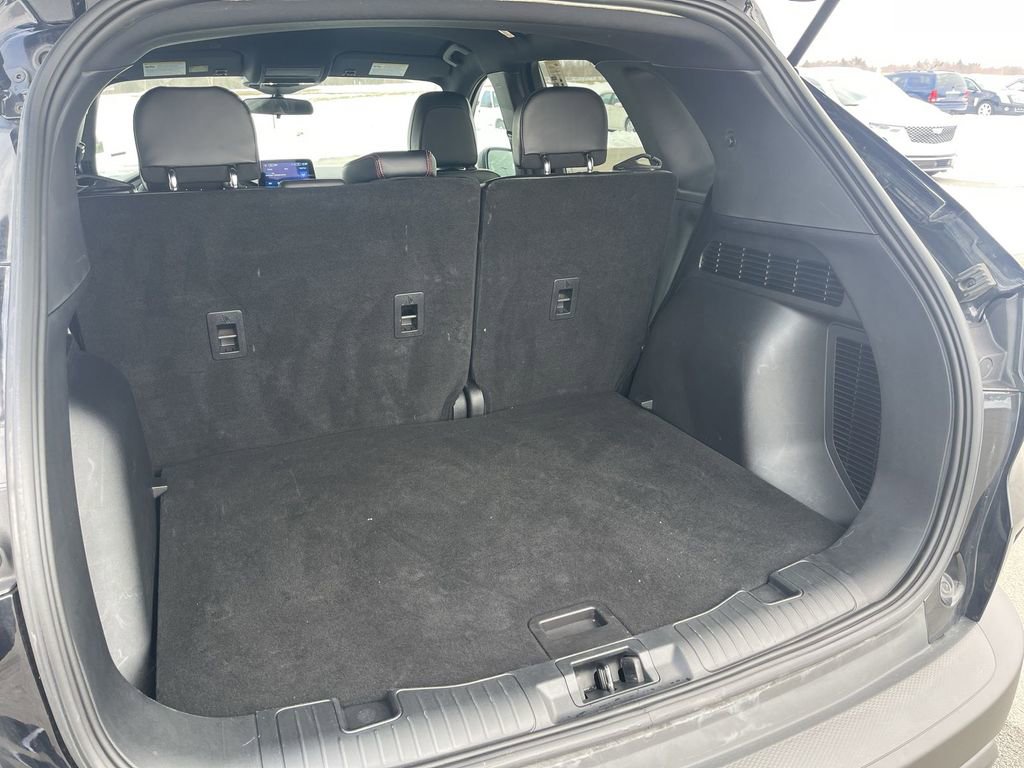 Used 2025 Ford Escape ST-Line image 14