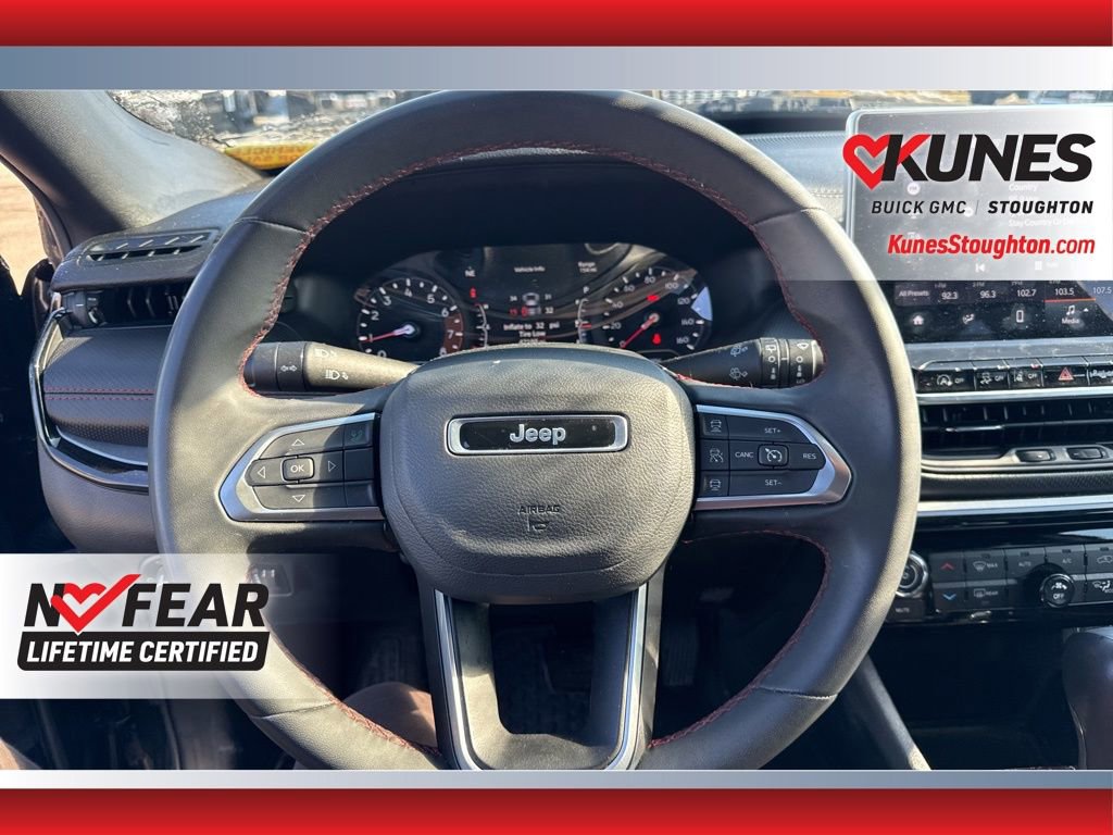 Used 2024 Jeep Compass Trailhawk image 25