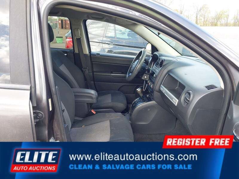 Used 2015 Jeep Compass Sport w/ Power Value Group image 9