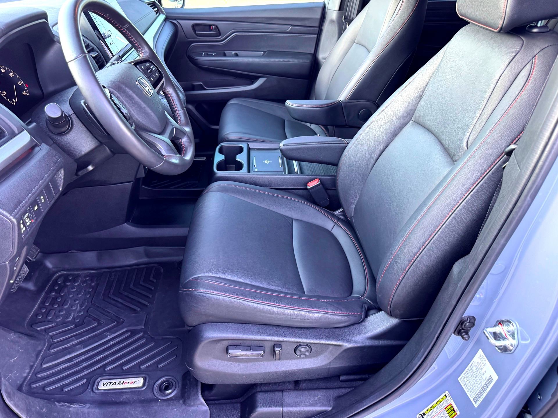 Used 2025 Honda Odyssey Sport-L image 12