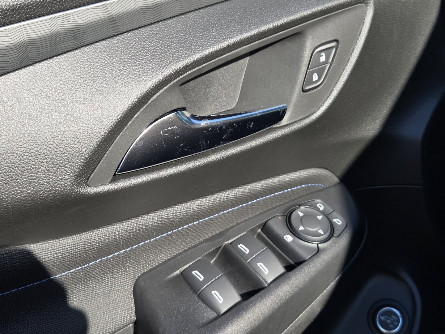 New 2026 Buick Envista Sport Touring w/ Convenience I Package FWD image 26