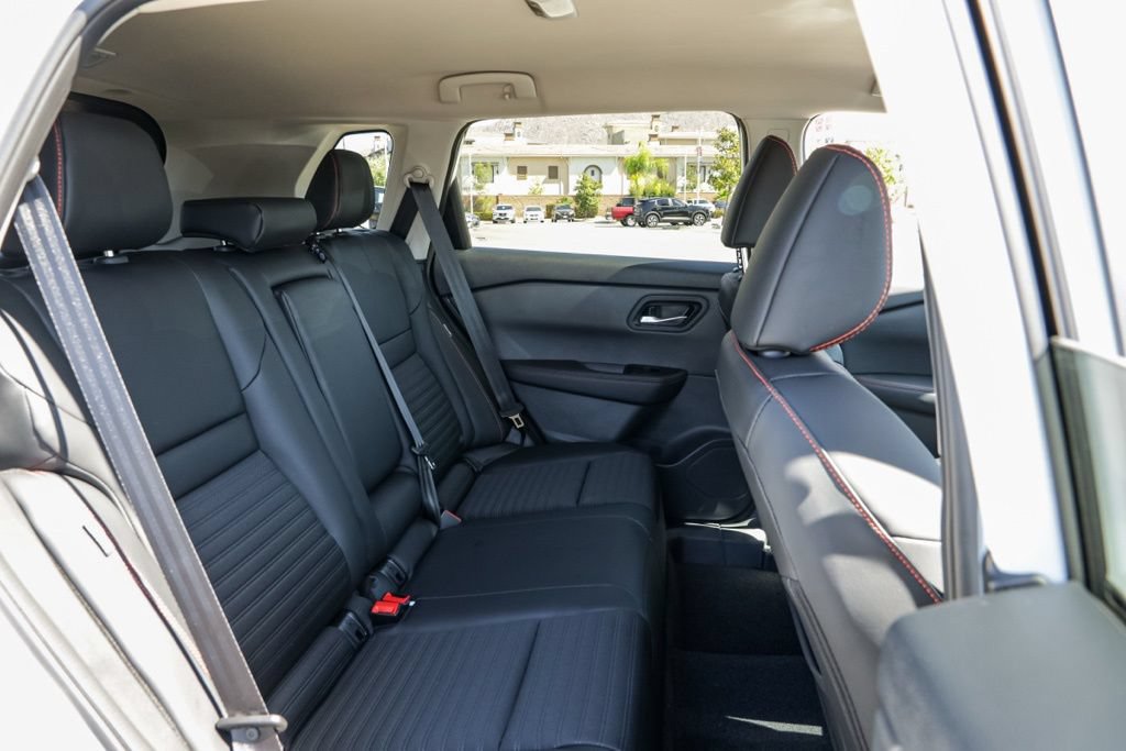 New 2026 Nissan Rogue SV AWD/4WD image 22
