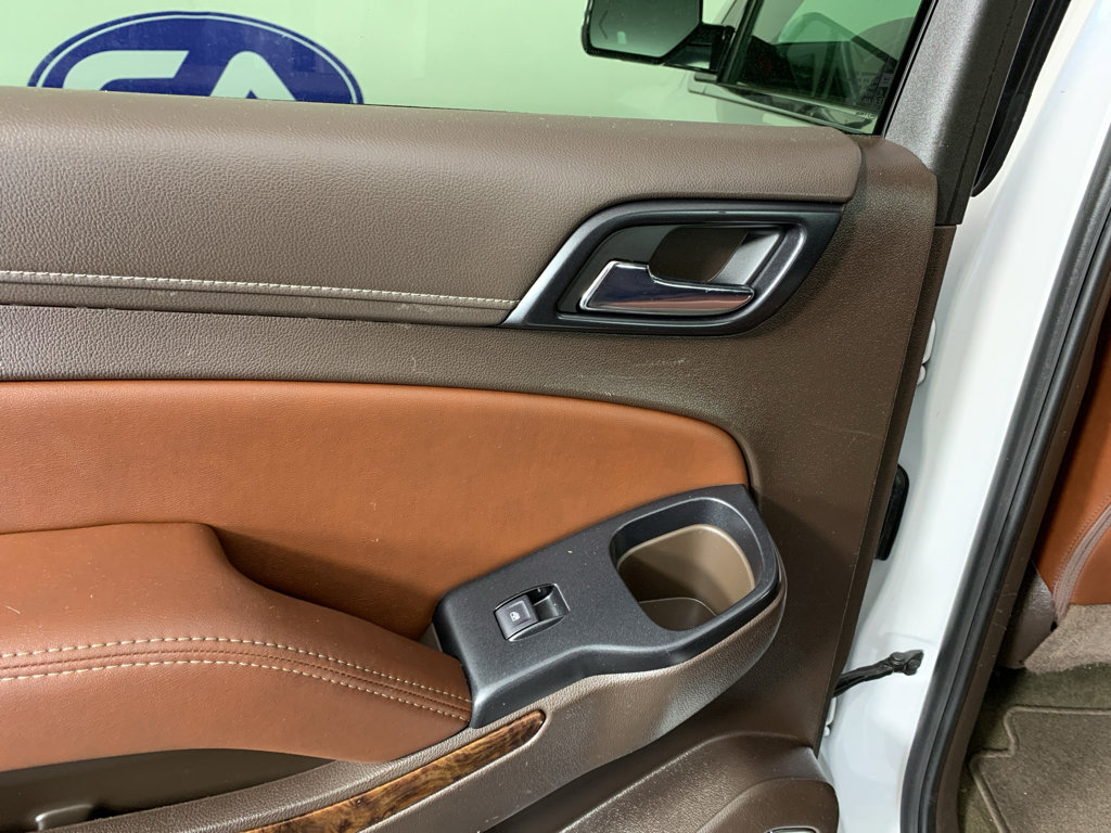 Used 2017 Chevrolet Suburban Premier image 31
