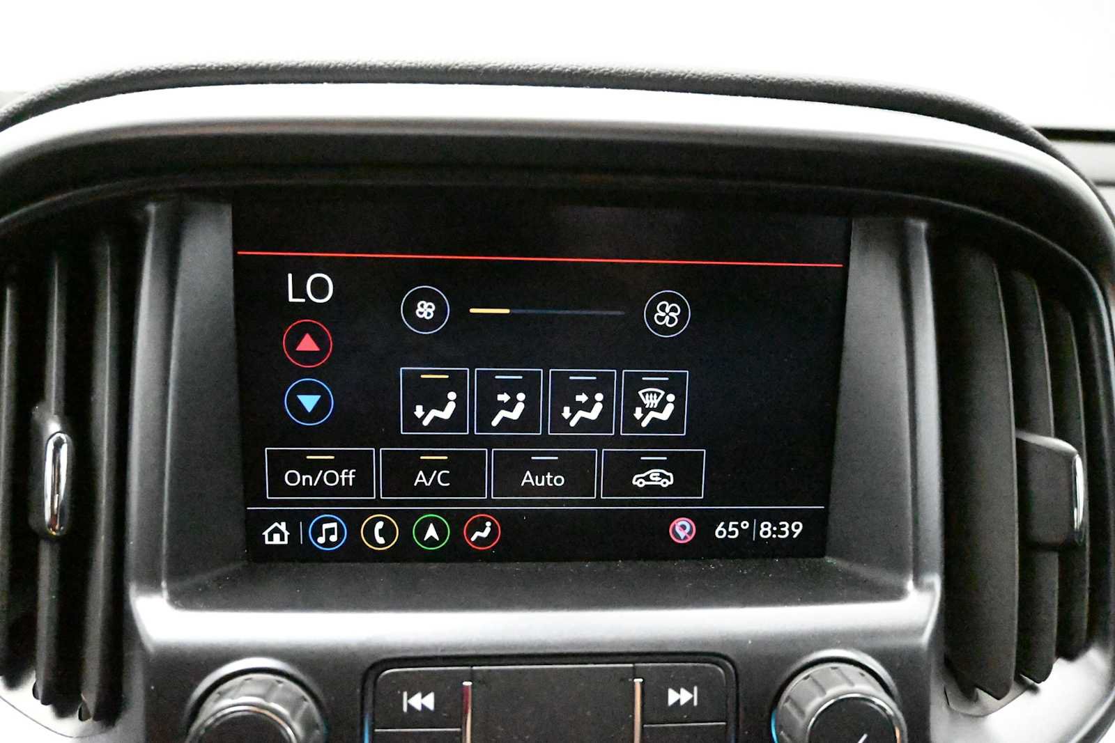 Used 2021 Chevrolet Colorado ZR2 w/ ZR2 Dusk Special Edition AWD/4WD image 18