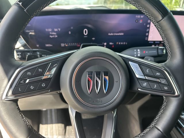 Used 2025 Buick Enclave Avenir w/ Super Cruise Package FWD image 19