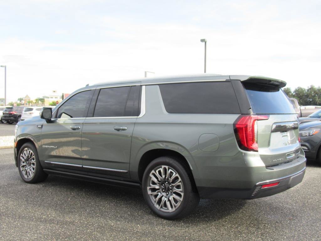 Used 2024 GMC Yukon XL Denali Ultimate image 4