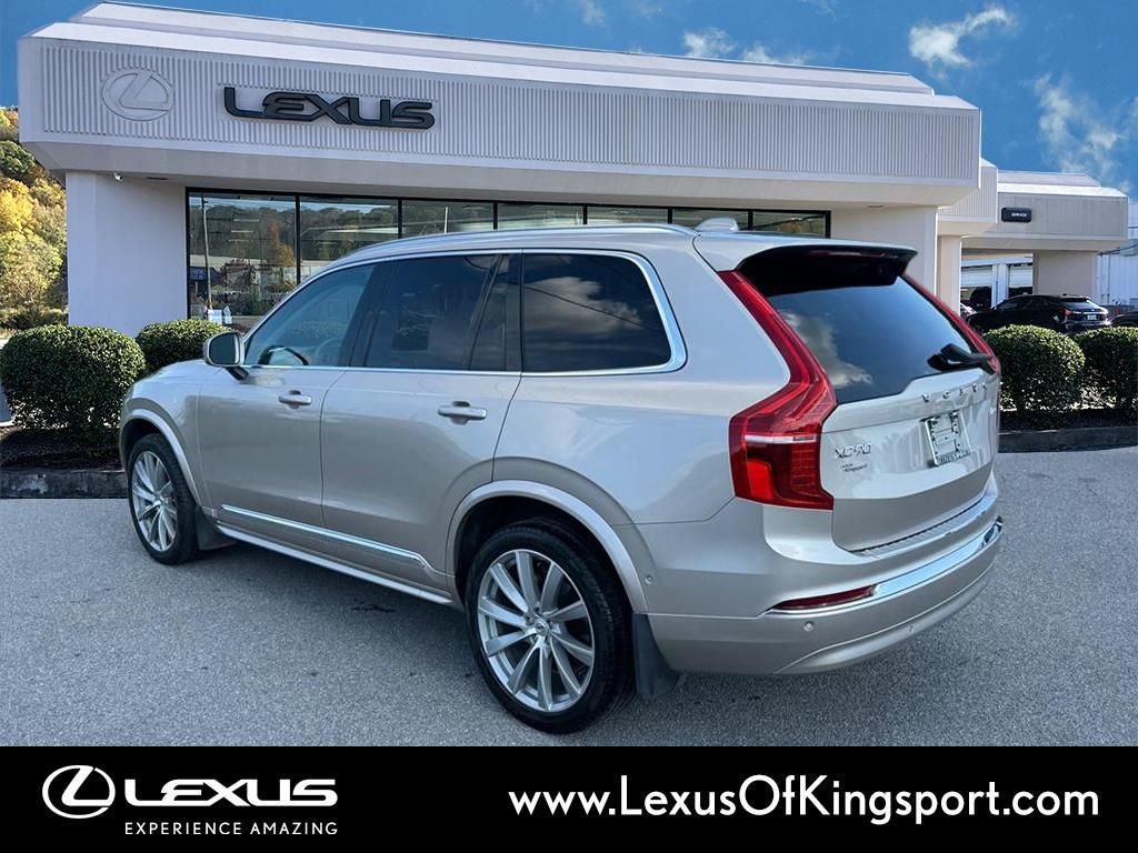 Used 2023 Volvo XC90 B6 Plus w/ Protection Package AWD/4WD image 3