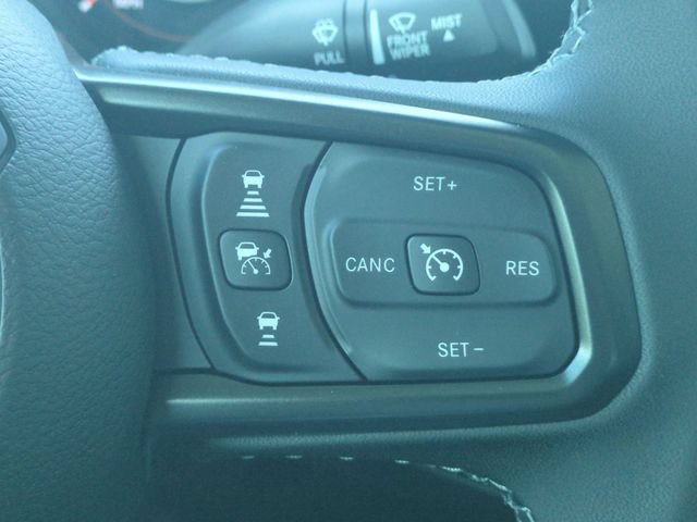 New 2026 Jeep Gladiator Sport AWD/4WD image 18