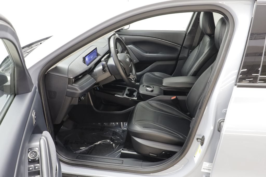 Used 2024 Ford Mustang Mach-E Premium AWD/4WD image 6