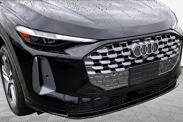 New 2026 Audi Q5 Premium Plus AWD/4WD image 30