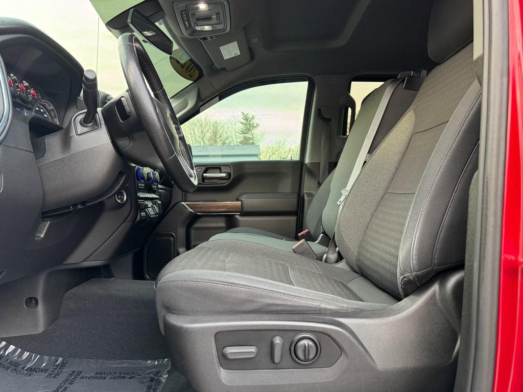 Used 2022 Chevrolet Silverado 1500 LT image 22