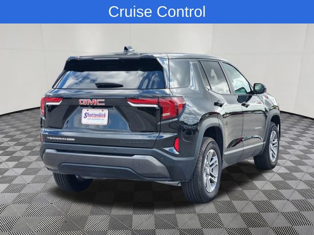 Used 2025 GMC Terrain Elevation AWD/4WD image 3