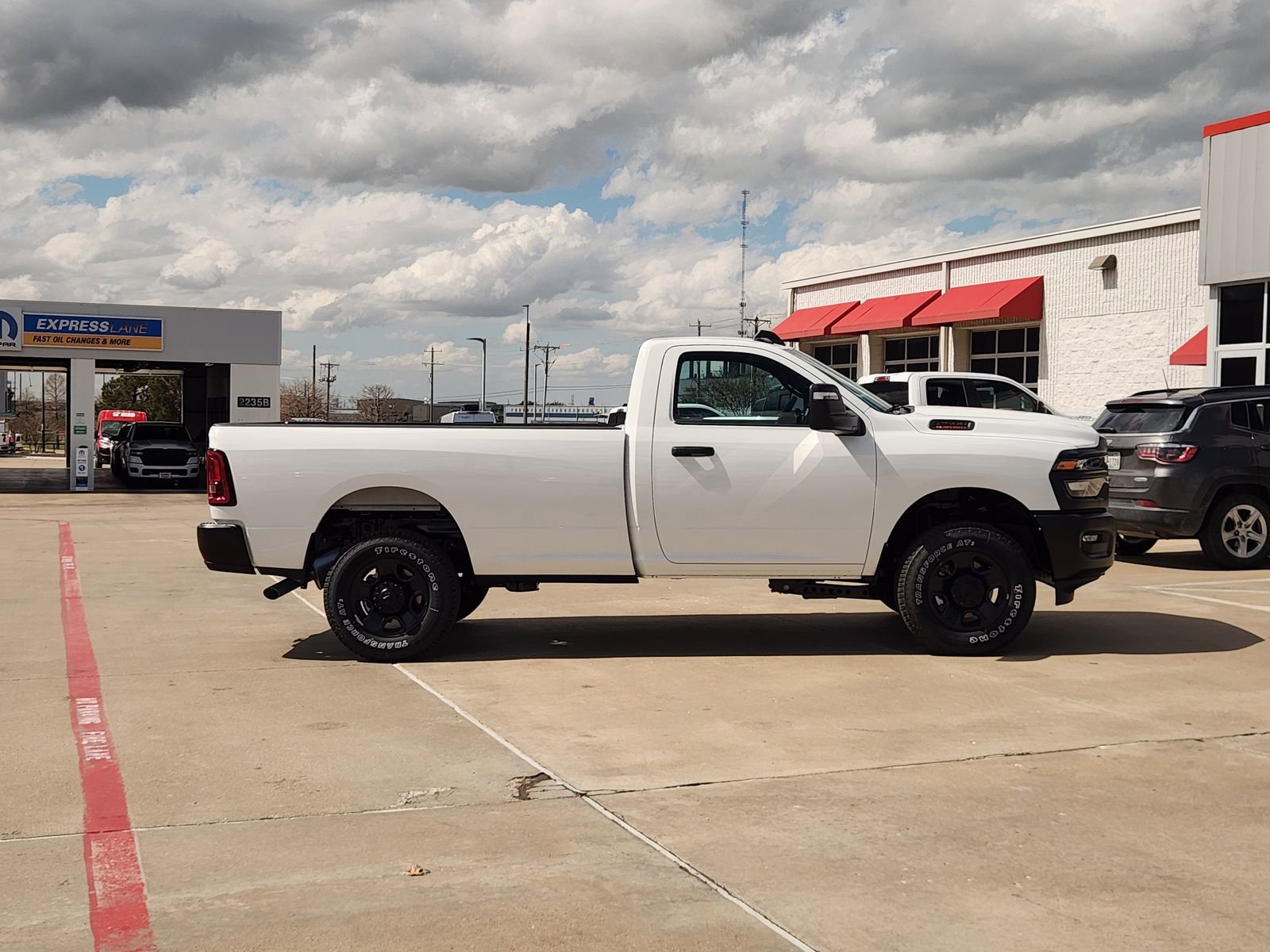 New 2026 RAM 2500 Tradesman AWD/4WD image 7