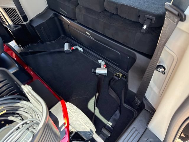 Used 2016 Dodge Grand Caravan SXT FWD image 15