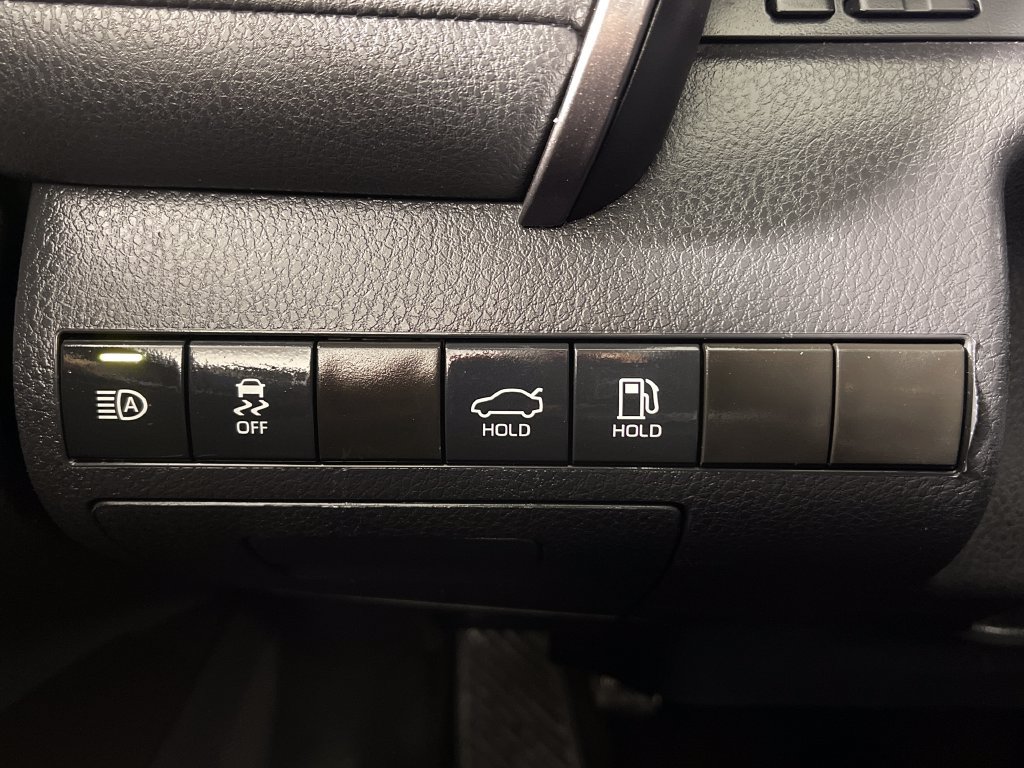 Certified 2023 Toyota Camry LE FWD image 28
