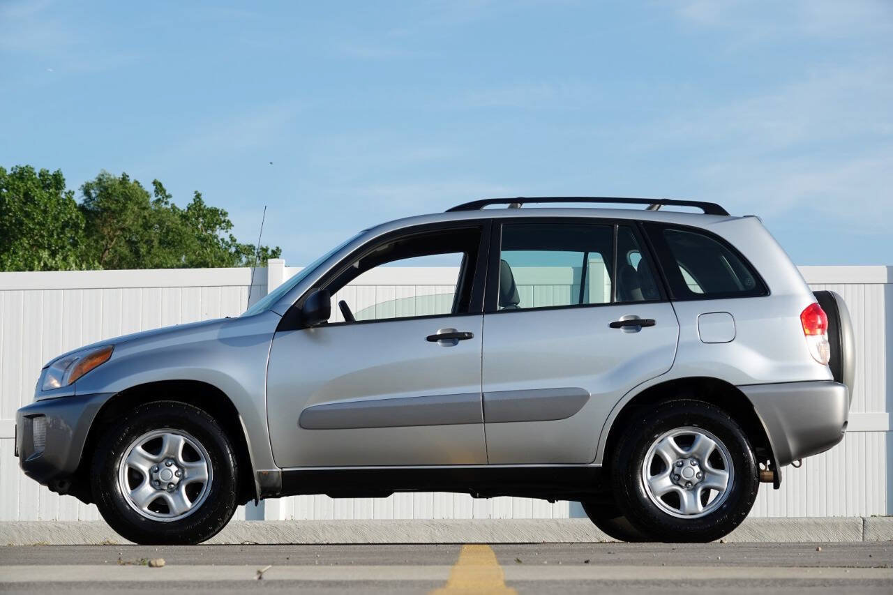 Used 2003 Toyota RAV4 4WD image 17