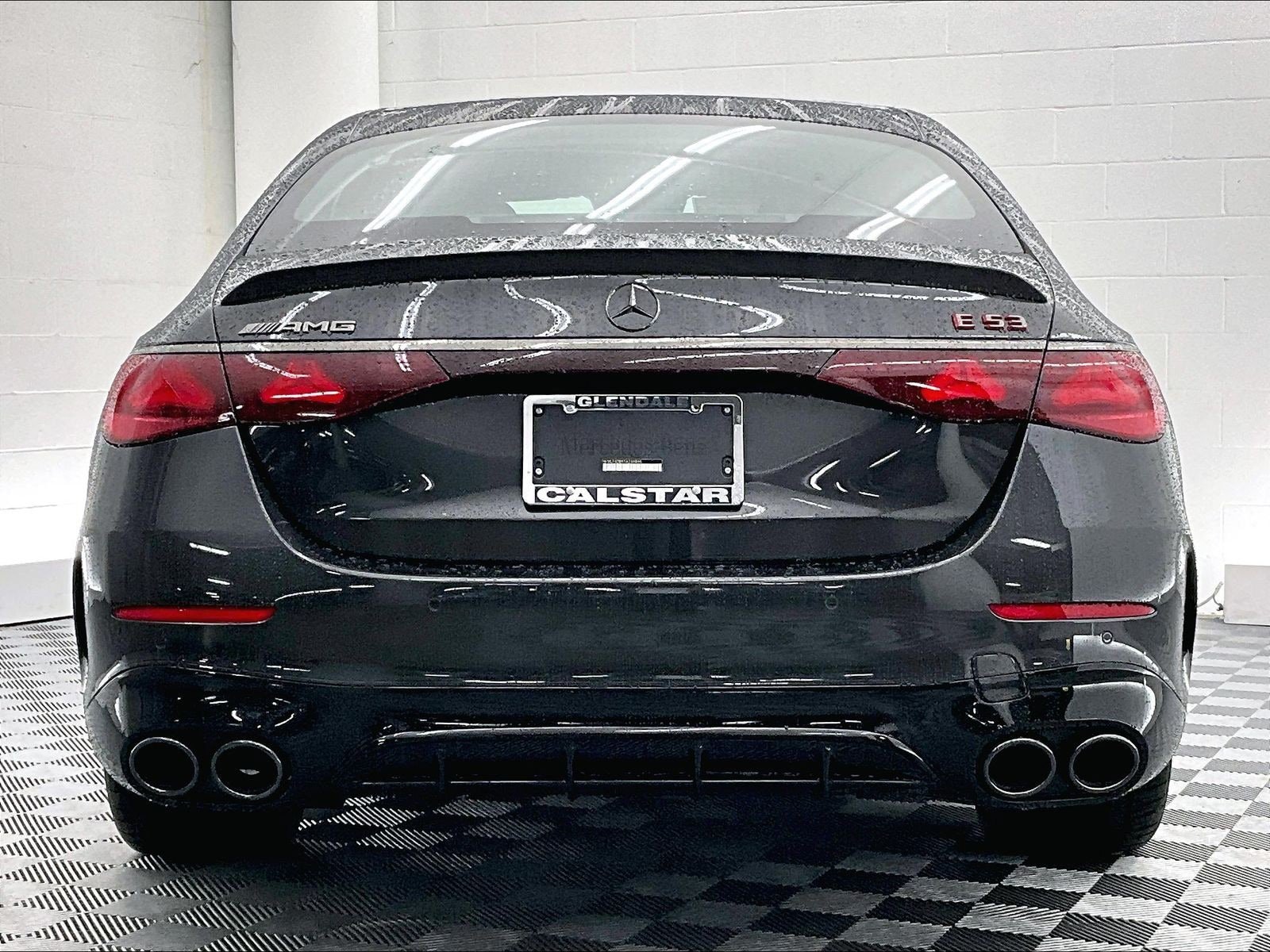 Used 2026 Mercedes-Benz E 53 AMG e 4MATIC Sedan image 3