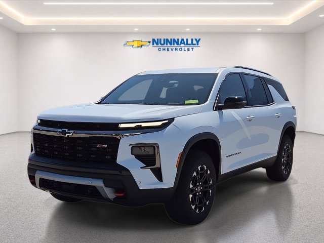 New 2027 Chevrolet Traverse Z71 w/ Enhanced Driving Package AWD/4WD image 1