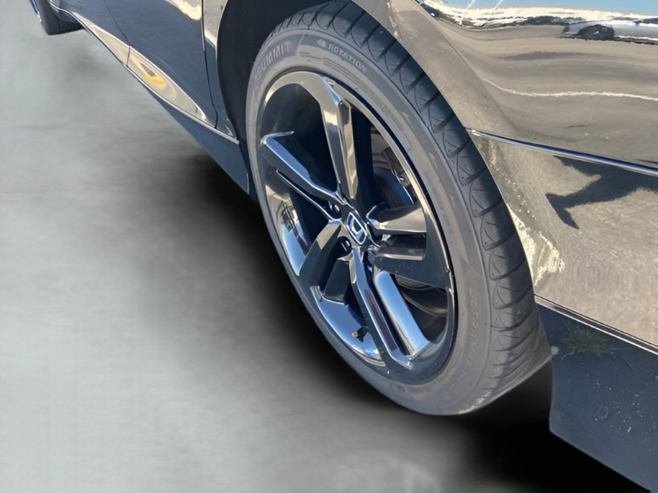 Certified 2018 Honda Accord Sport image 13