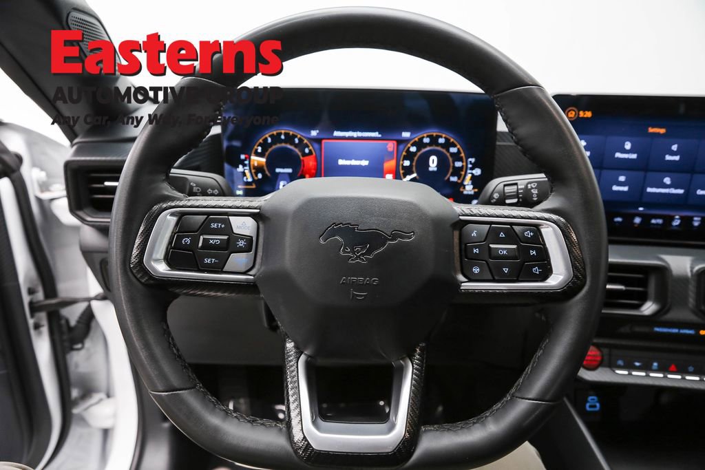 Used 2025 Ford Mustang Coupe image 10