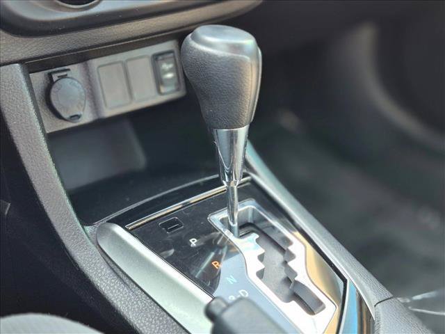 Used 2016 Toyota Corolla L FWD image 13