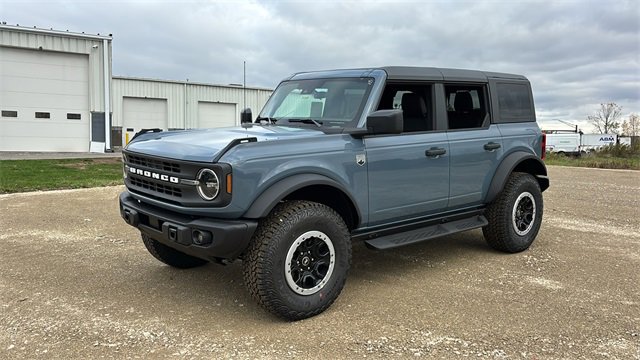 New 2025 Ford Bronco Big Bend w/ Black Diamond Package image 2