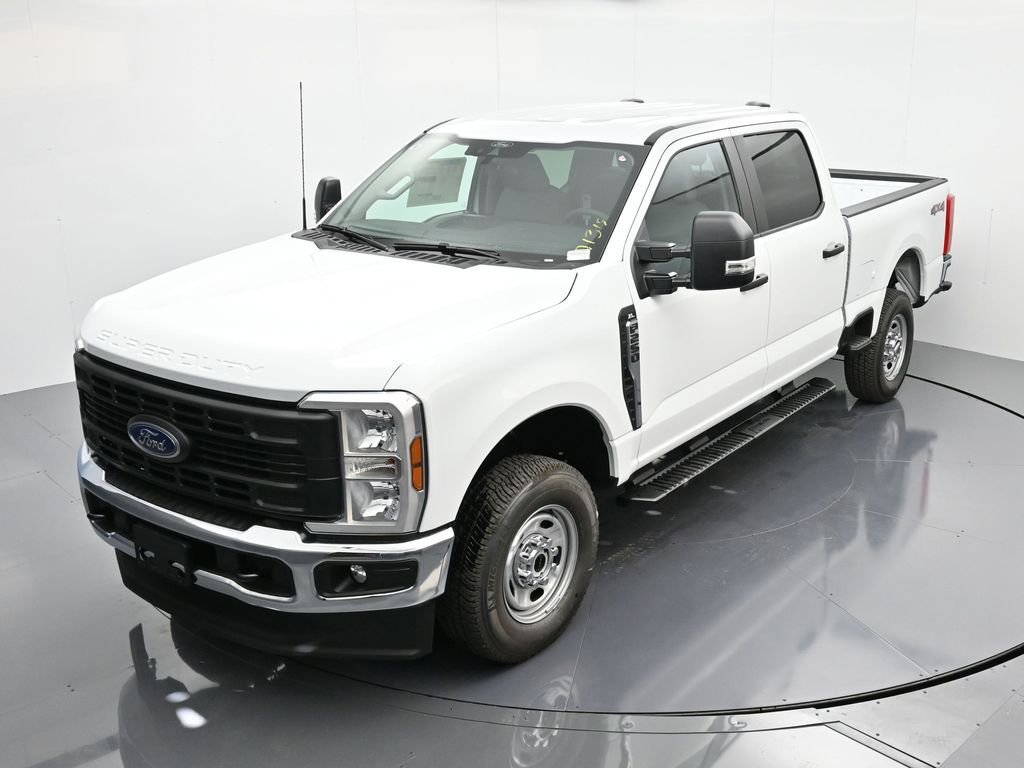 New 2026 Ford F250 XL w/ XL Chrome Package image 32