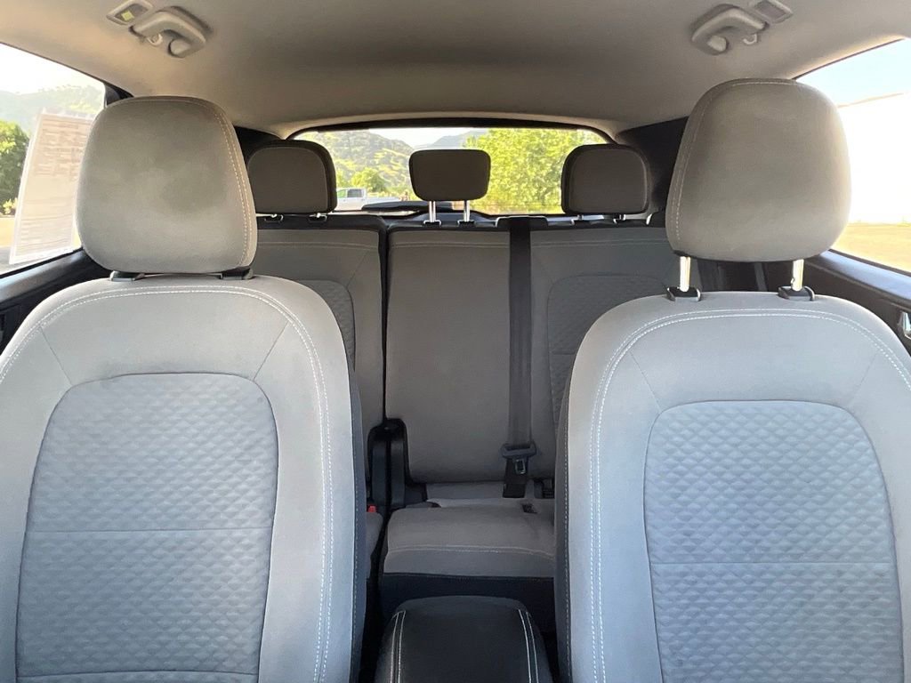 Used 2021 Ford Escape SE image 41