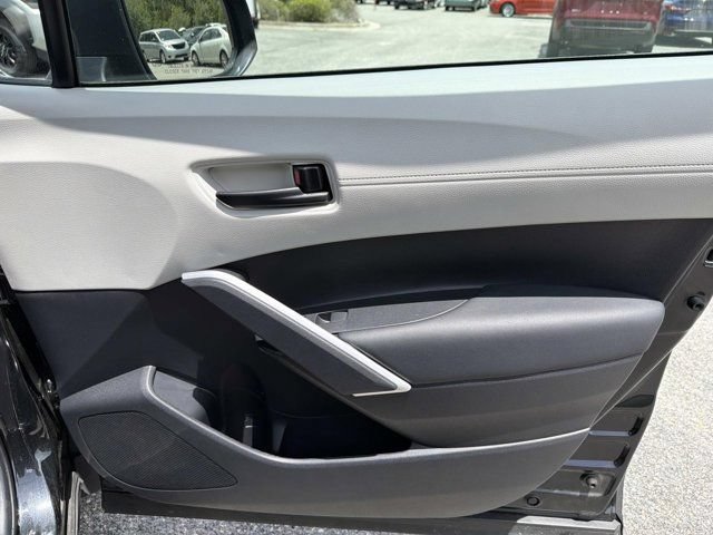 Certified 2025 Toyota Corolla Cross L FWD image 14