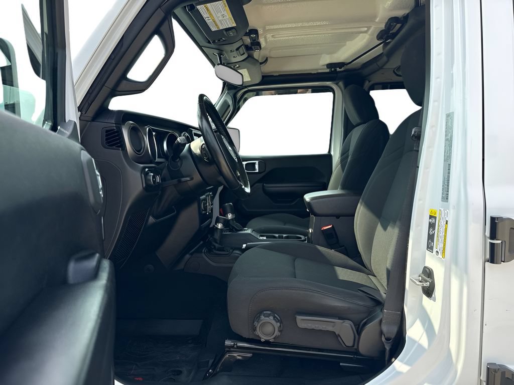 Used 2020 Jeep Wrangler Unlimited Sport AWD/4WD image 9