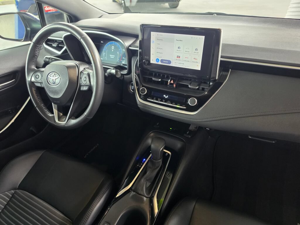 Used 2024 Toyota Corolla XSE FWD image 10