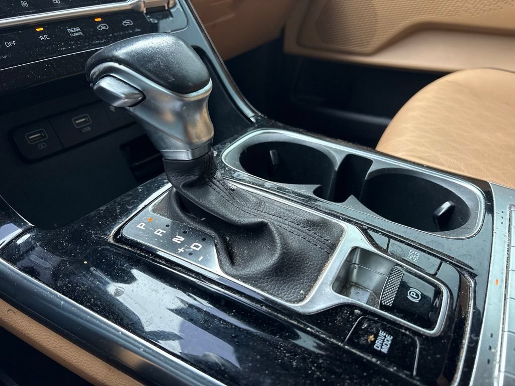 Used 2022 Kia Carnival EX FWD image 22