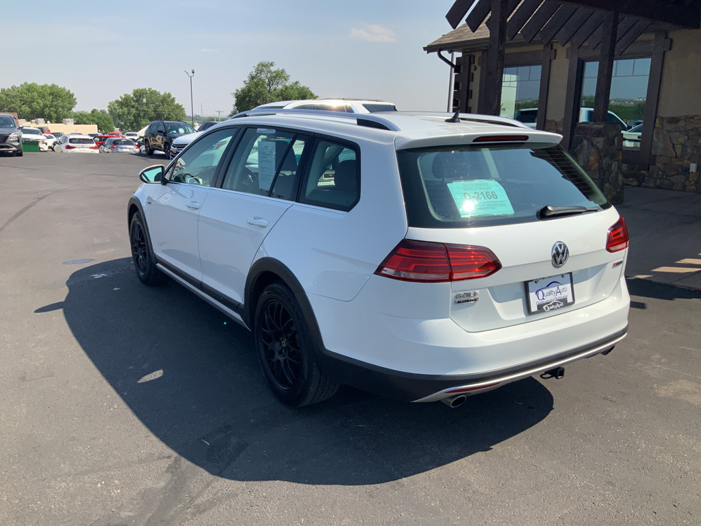 Used 2019 Volkswagen Golf Alltrack S AWD/4WD image 8