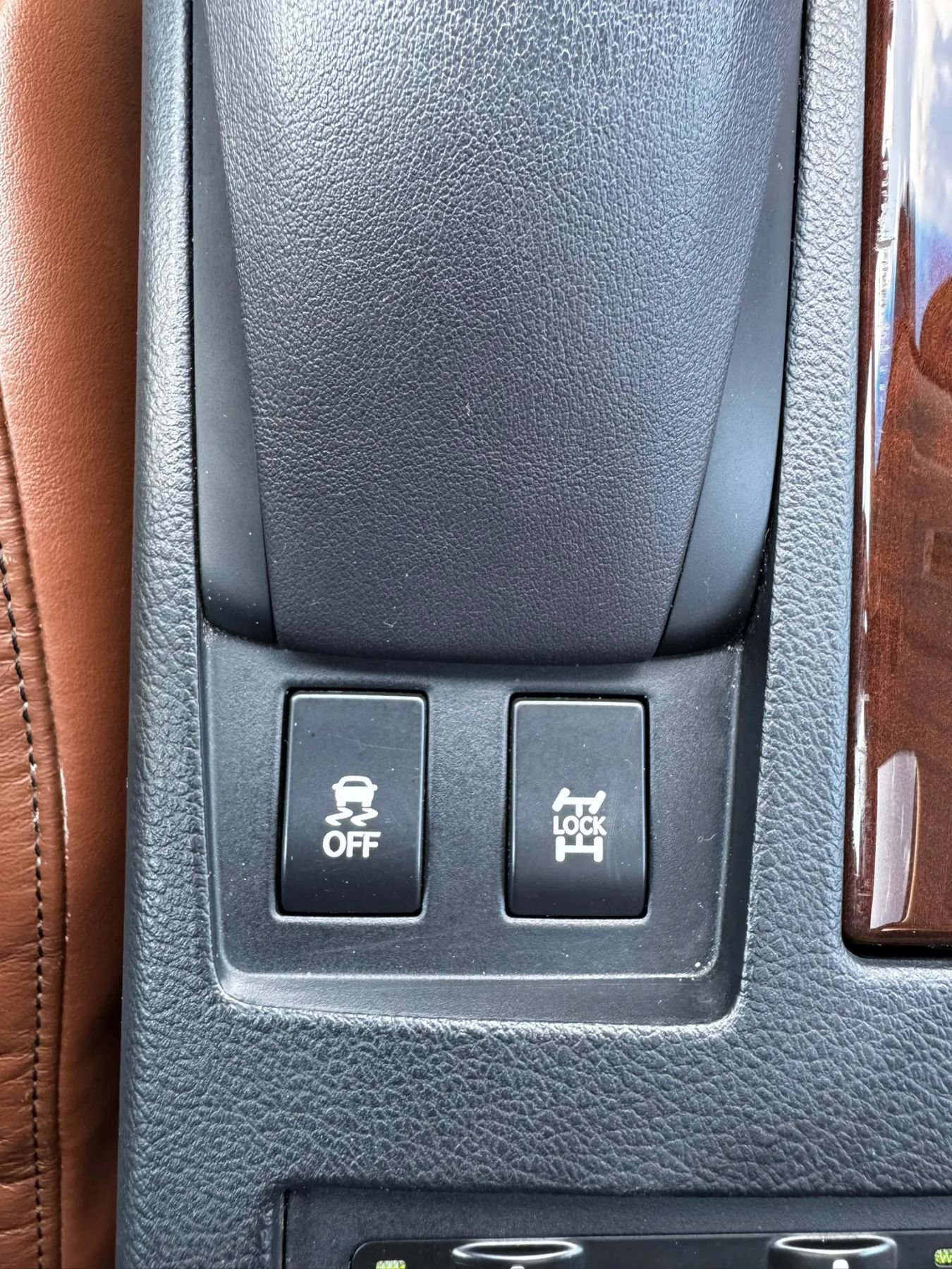 Used 2013 Lexus RX 350 AWD w/ Navigation Pkg image 32