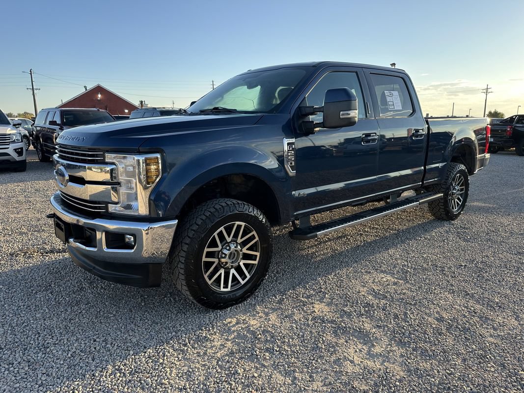 Used 2018 Ford F250 Lariat w/ Lariat Value Package AWD/4WD image 5