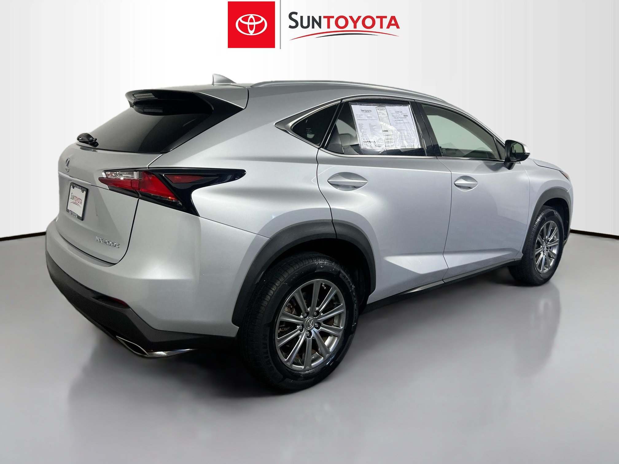 Used 2017 Lexus NX 200t FWD w/ Accessory Package image 4