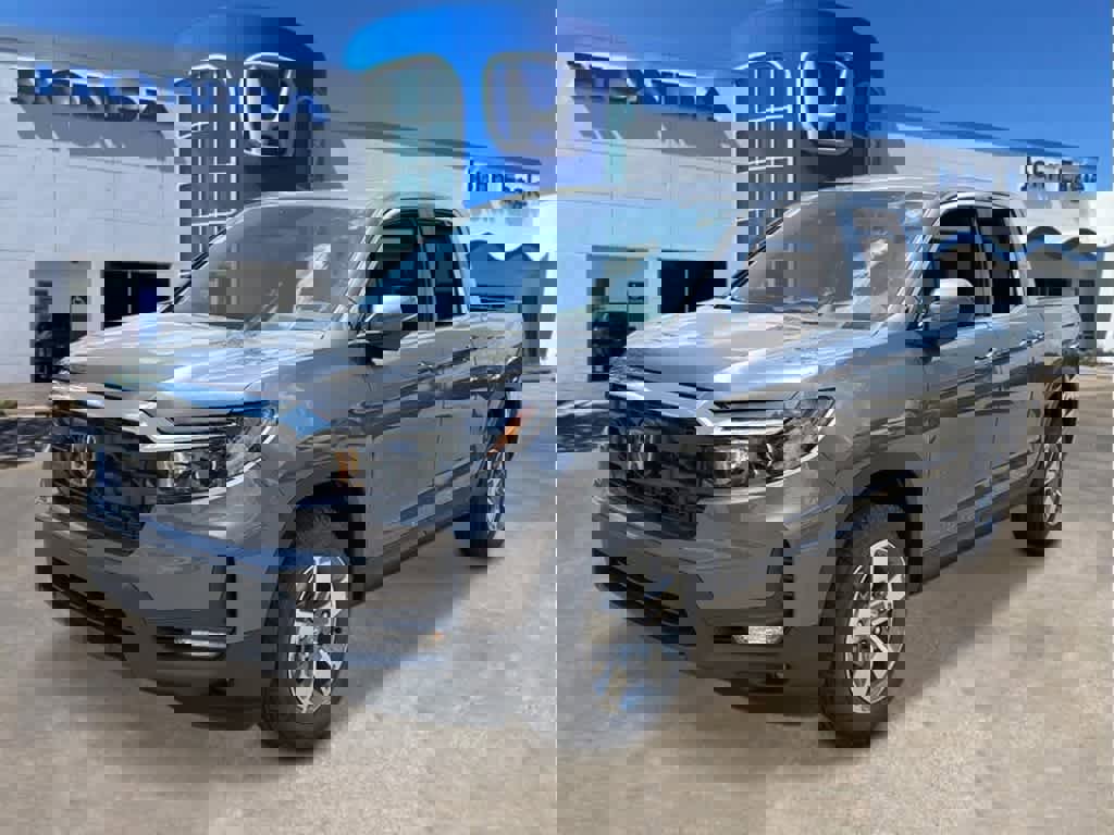 New 2025 Honda Ridgeline RTL