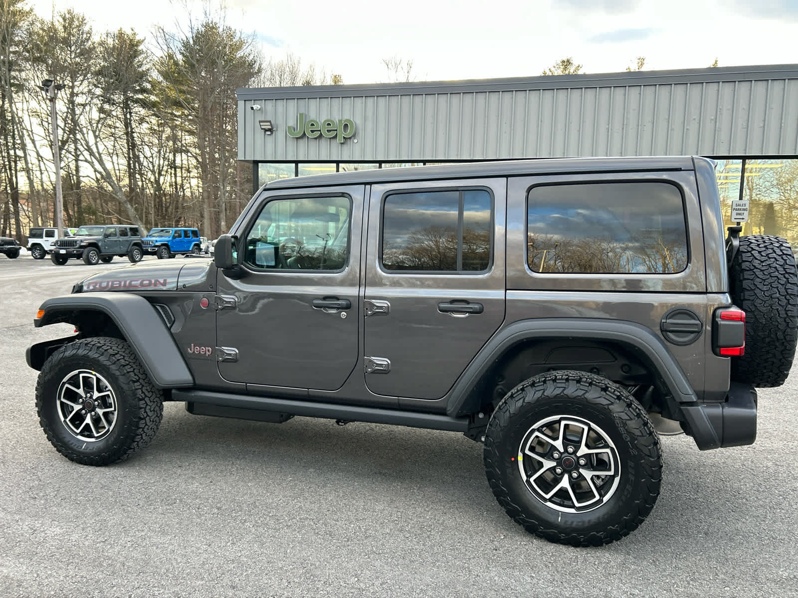 New 2026 Jeep Wrangler Unlimited Rubicon w/ Safety Group AWD/4WD image 13