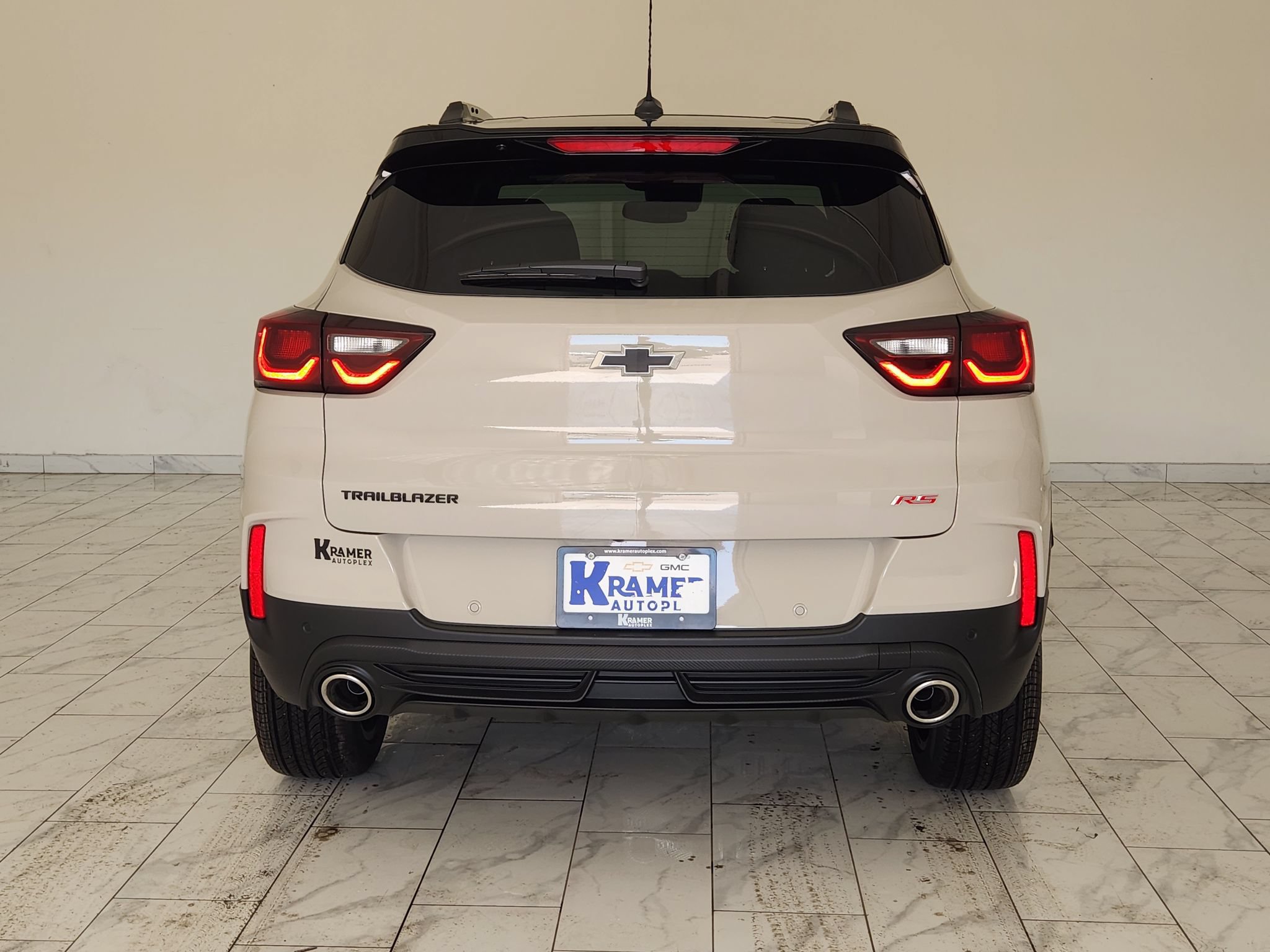 New 2026 Chevrolet TrailBlazer RS w/ Convenience Package FWD image 6