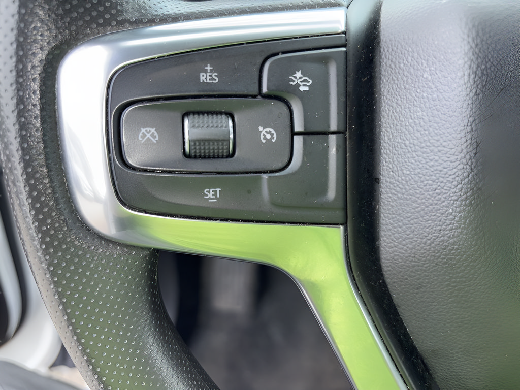 Used 2024 Chevrolet Blazer LT FWD image 14