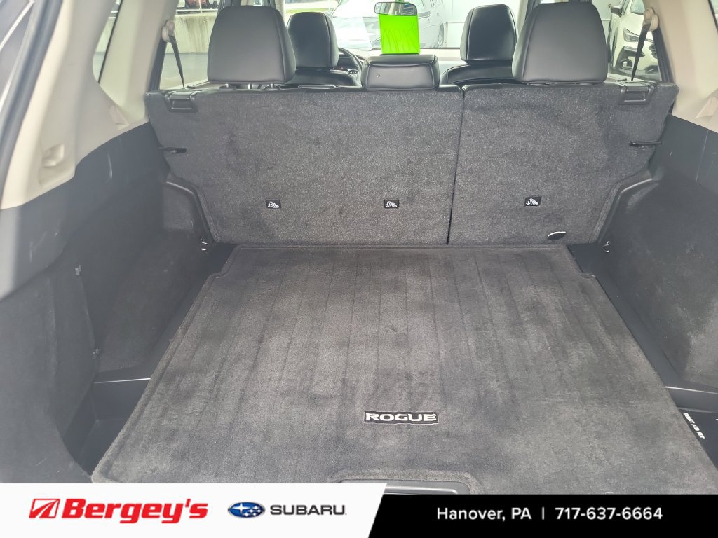 Used 2023 Nissan Rogue SV w/ SV Premium Package AWD/4WD image 14
