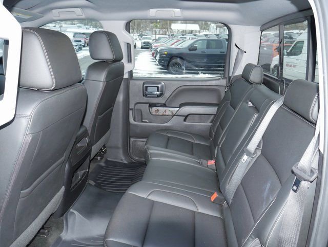 Used 2018 Chevrolet Silverado 1500 LTZ Z71 w/ Realtree Edition image 24