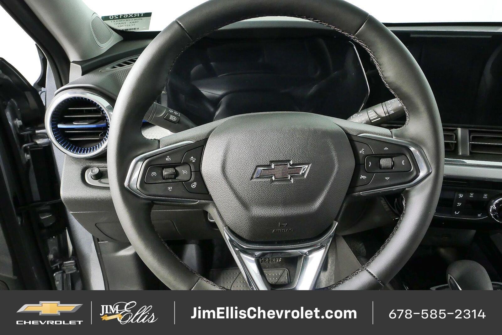 New 2026 Chevrolet Trax LT w/ Driver Confidence Package FWD image 9