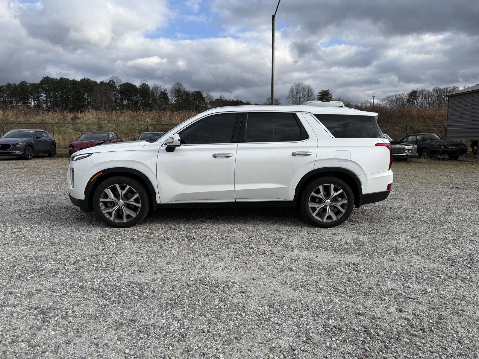 Used 2022 Hyundai Palisade SEL w/ Premium Package image 2